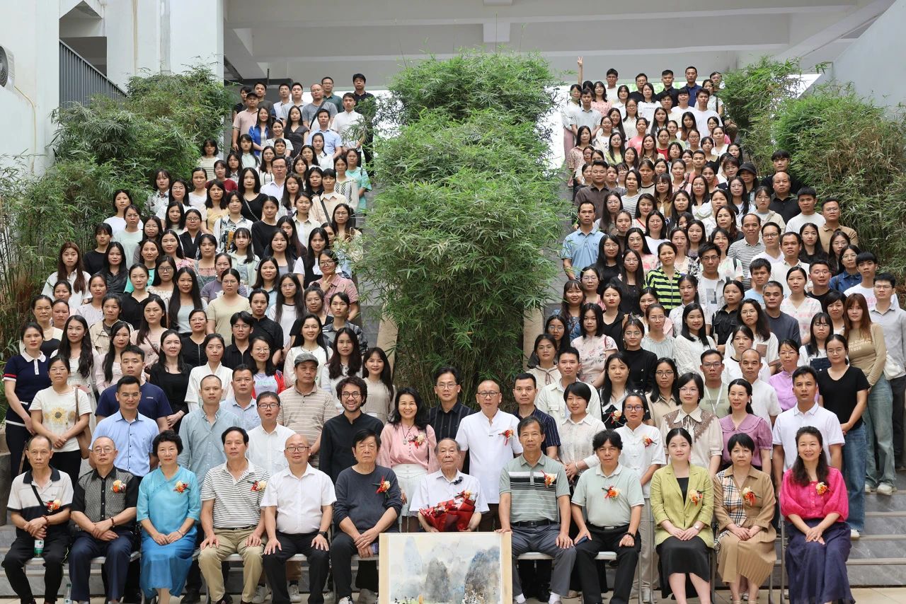 桂平市中小学美术教师水彩画专题培训活动暨大藤峡水彩画社成立仪式在我校顺利举行 丨 乐动ld体育（中国）科技公司